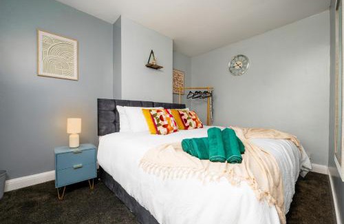 Warmsworth House | Modern 3 bed minutes from the A1 & the Races!