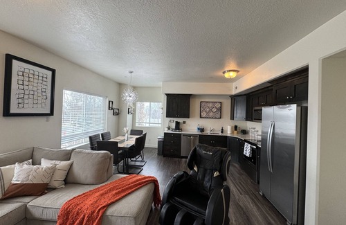 Clearfield Apartment | Modern 3 bedroom apartment with massage chair! Minutes to Hill Air Force Base!