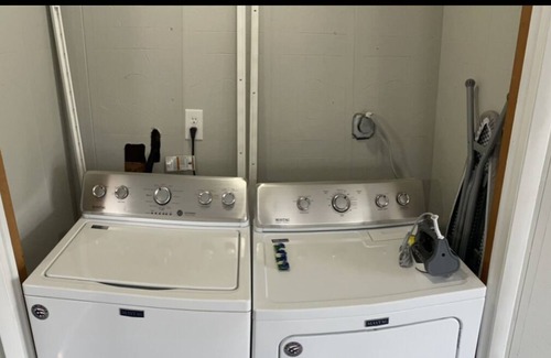 Nazareth Apartment | Modern 3 Bedroom Apartment in Downtown Nazareth