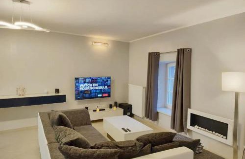 Useldange Apartment | Modern 3 bedroom apartment near Useldange castle