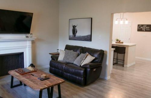 Arena District House | Modern 3 Bedroom Home
