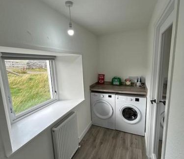 Shetland Islands House | Modern 3 bedroom house, Mossbank
