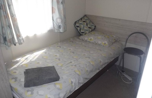 Offenham Cabin | Modern 3 bedroom lodge at Avonvale Holiday Lodges