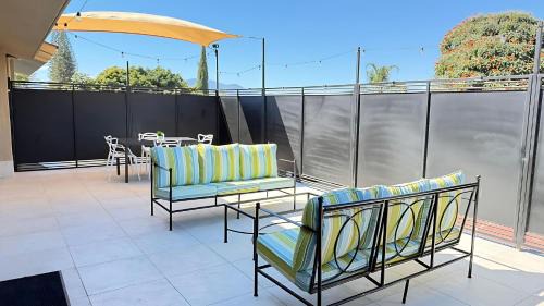 San Antonio Tlayacapan House | Modern 3-Bedroom Retreat in Ajijic - Walk To Everything- 1 Night Rates Available