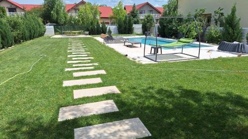 Popesti-Leordeni Villa | Modern 3 bedroom house with a private pool