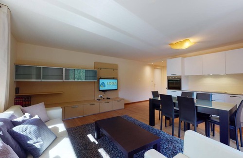 Madulain Apartment | Modern 3½ room flat on the ground floor, approx.