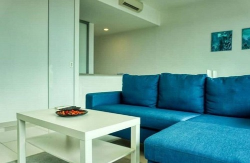 Singapore Apartment | MODERN 3BR APARTMENT IN THE VIBRANT WEST COAST DR