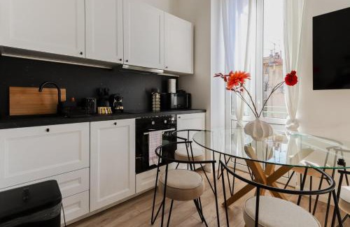 Quartier du Port Apartment | Modern 3BR Duplex Near Nice Port & Old Town | By Airnest