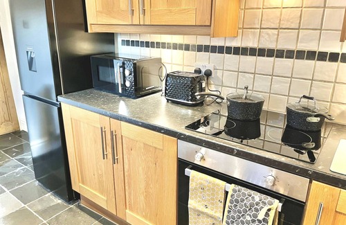 Preston House | Modern 4-bed stay-away-home sleeps 8 in Preston