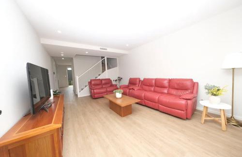 Box Hill House | Modern 4 Bedroom House in Box Hill