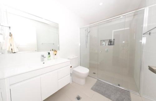 Box Hill House | Modern 4 Bedroom House in Box Hill