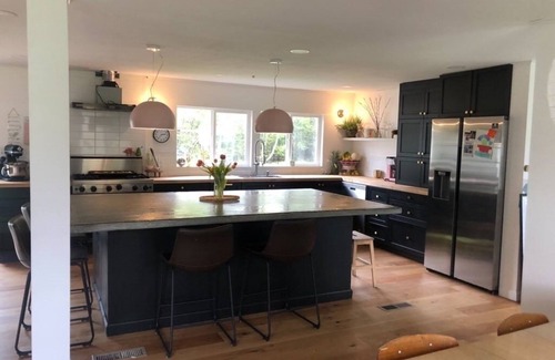 Bangor House | Modern 4 Bedroom House in Quiet Bangor Neighborhood