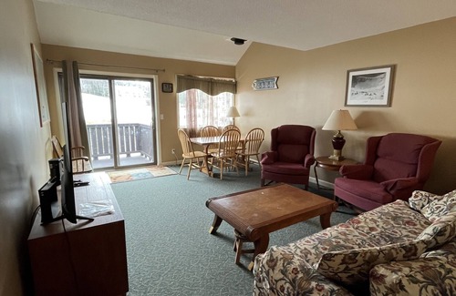 East Burke House | Modern 4 Bedroom Ski In Ski Out - Bike In Bike Out at BURKE MOUNTAIN