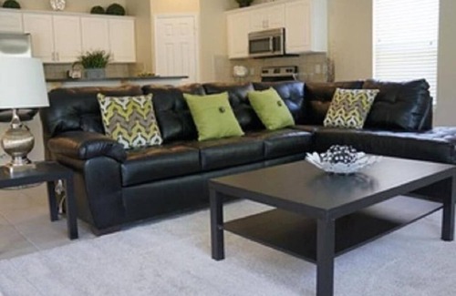 Watersong Villa | Modern 4-Bedroom Villa with Pool, Spa, Game Room & BBQ – 20 Min to Disney