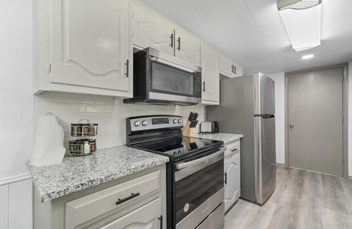 Allen House | Modern 4 BR Gem near Frisco w Pool Table