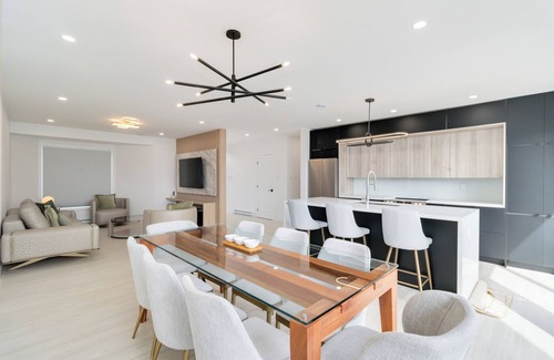 Bayside House | Modern 4Bdr House w/Ocean Beachfront & Backyard 20min to Halifax & Peggy's Cove