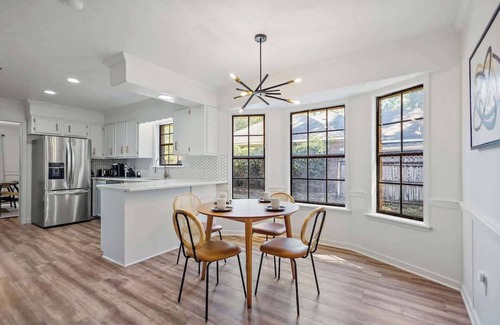 Tougaloo House | Modern 4BR Getaway w/Spacious Backyard and Pool