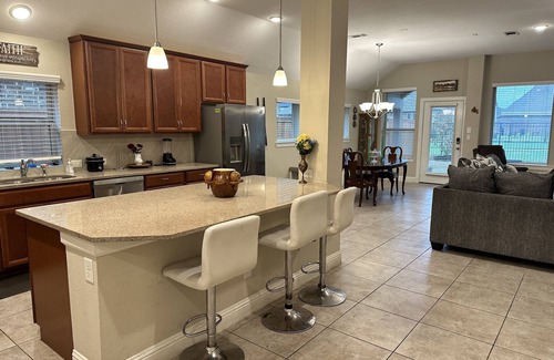 Cypress House | Modern 4BR Oasis near Houston!
