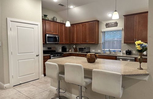 Cypress House | Modern 4BR Oasis near Houston!
