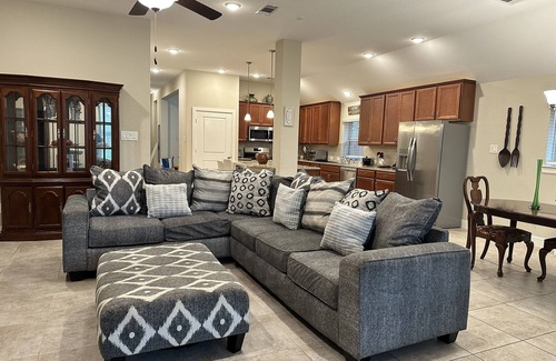 Cypress House | Modern 4BR Oasis near Houston!