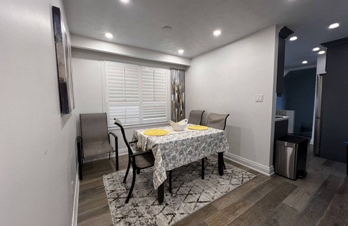 Georgetown House | Modern 5 Bedroom Bungalow with Two Separate Living Spaces In Georgetown, ON