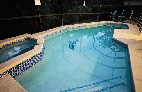Cumbrian Lakes Villa | Modern 5-Bedroom Villa with secluded Pool & Games Room only 10 miles from Disney
