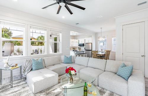 Bahama Beach House | Modern 5BDR w Private Pool 2 min Walk to the Beach Montoute by AvantStay