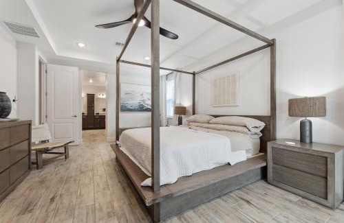 Port Saint Lucie House | Modern 5BR Getaway, PS5 & Board Games - Port St. Lucie, Florida
