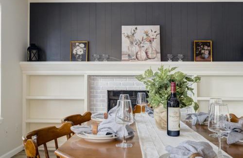 Briargate House | Modern 6BR Home in Briargate - Pet Friendly