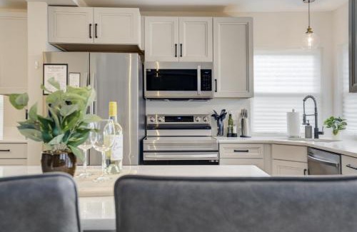 Briargate House | Modern 6BR Home in Briargate - Pet Friendly