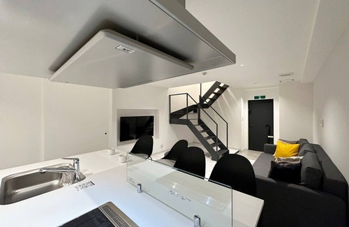 Hiroshima City Centre Apartment | Modern 6ppl Apt in Hiroshima w/Breakfast Included