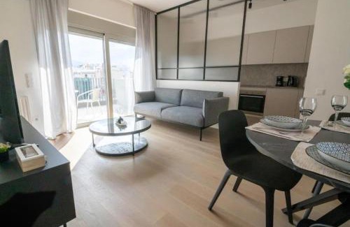 Kaisariani Apartment | Modern 7th-floor apartment with city view (FORM G2)