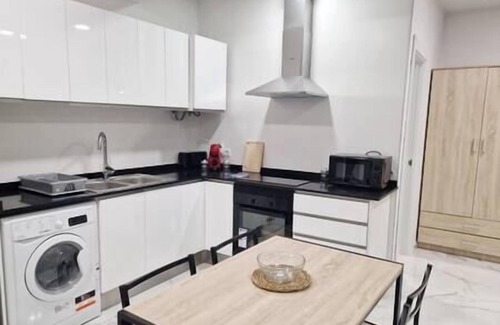 Llocnou de la Corona Apartment | Modern accommodation in Valencia