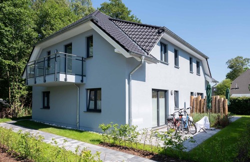 Zingst Apartment | Modern accommodation close to the beach.