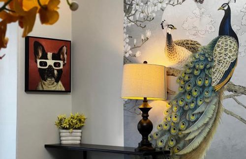 South End Apartment | Modern Amenities and Historic Charm, 4-Bdrm Unit#1