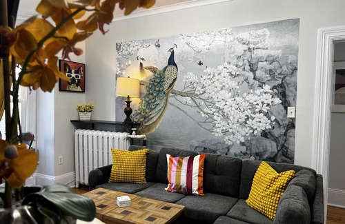 South End Apartment | Modern Amenities, Historic Charm, 4-Bdrm Retreat