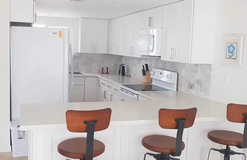 Great Harbour Cay House | Modern and and Spacious End unit Marina Townhouse