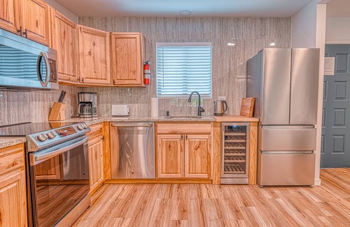 Tannersville House | Modern and Brand New, Pool, Camelback Area, Grill.