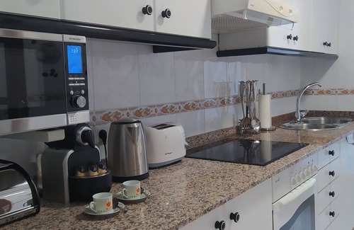 Pontevedra Apartment | Modern and bright, 2 rooms, all comforts. Pontevedra city