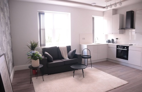 St. George's Apartment | Modern and Bright Flat- in Vibrant Camden