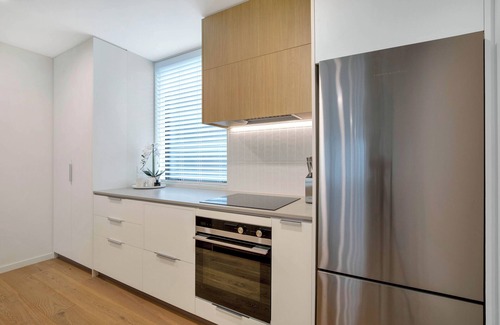 Christchurch City Centre House | Modern and Central - Christchurch Apartment