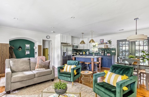 Atlanta House | Modern and clean home, quick access to attractions