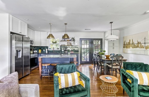 Atlanta House | Modern and clean home, quick access to attractions