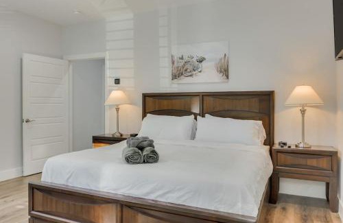 West Dallas House | Modern and Comfortable Home Close to Downtown
