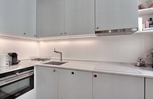 6th Arrondissement Apartment | Modern and cosy 2 BD 2 BTH with AC in St. Germain, insurance included