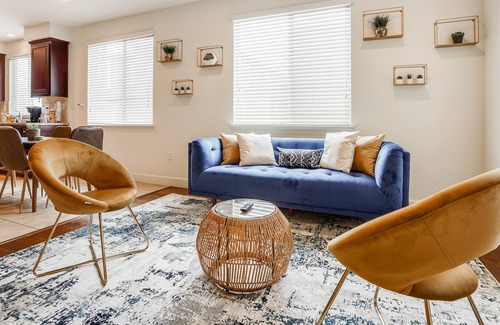 Fremont House | Modern and Cozy. 3bed 3bath. SF Bay Area