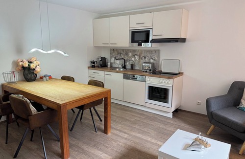 Hasloh Condo | Modern and cozy apartment with 2 bedrooms "a stone's throw from Hamburg"