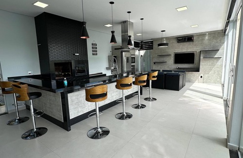 Mogi das Cruzes House | modern and elegant mansion in a privet condominium.