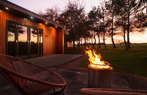 Wall Houses Cabin | Modern and Contemporary Mossø Cabin
