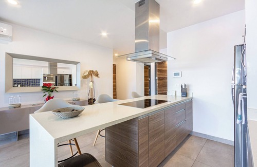 Centro Condo | Modern and Luxurious New Condo